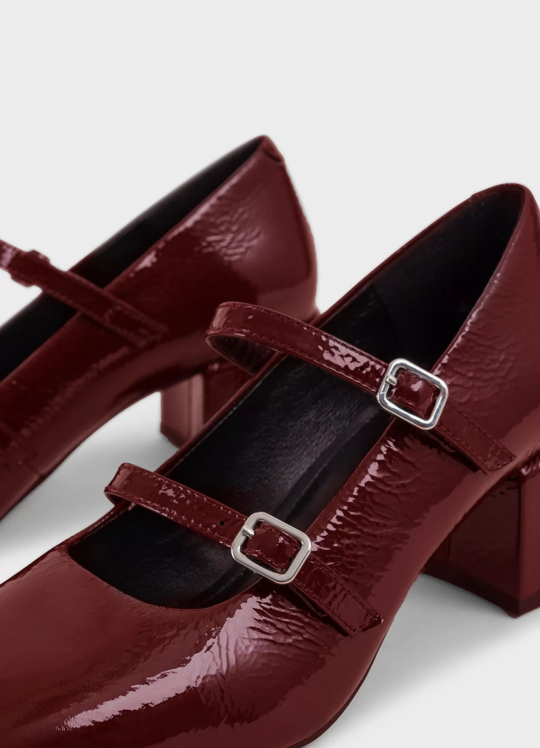 adison_pumps_4.webp Vagabond ADISON PUMPS Donkerroodlakleer Cheap