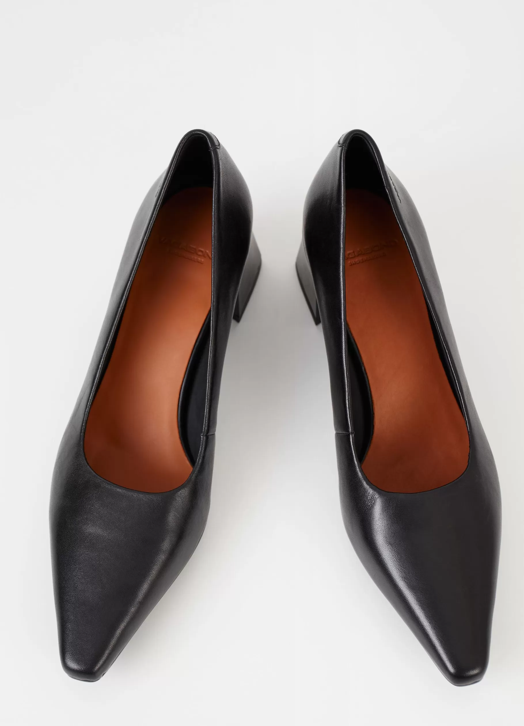 altea_pumps_3-2.webp Vagabond ALTEA PUMPS Zwartleer Cheap