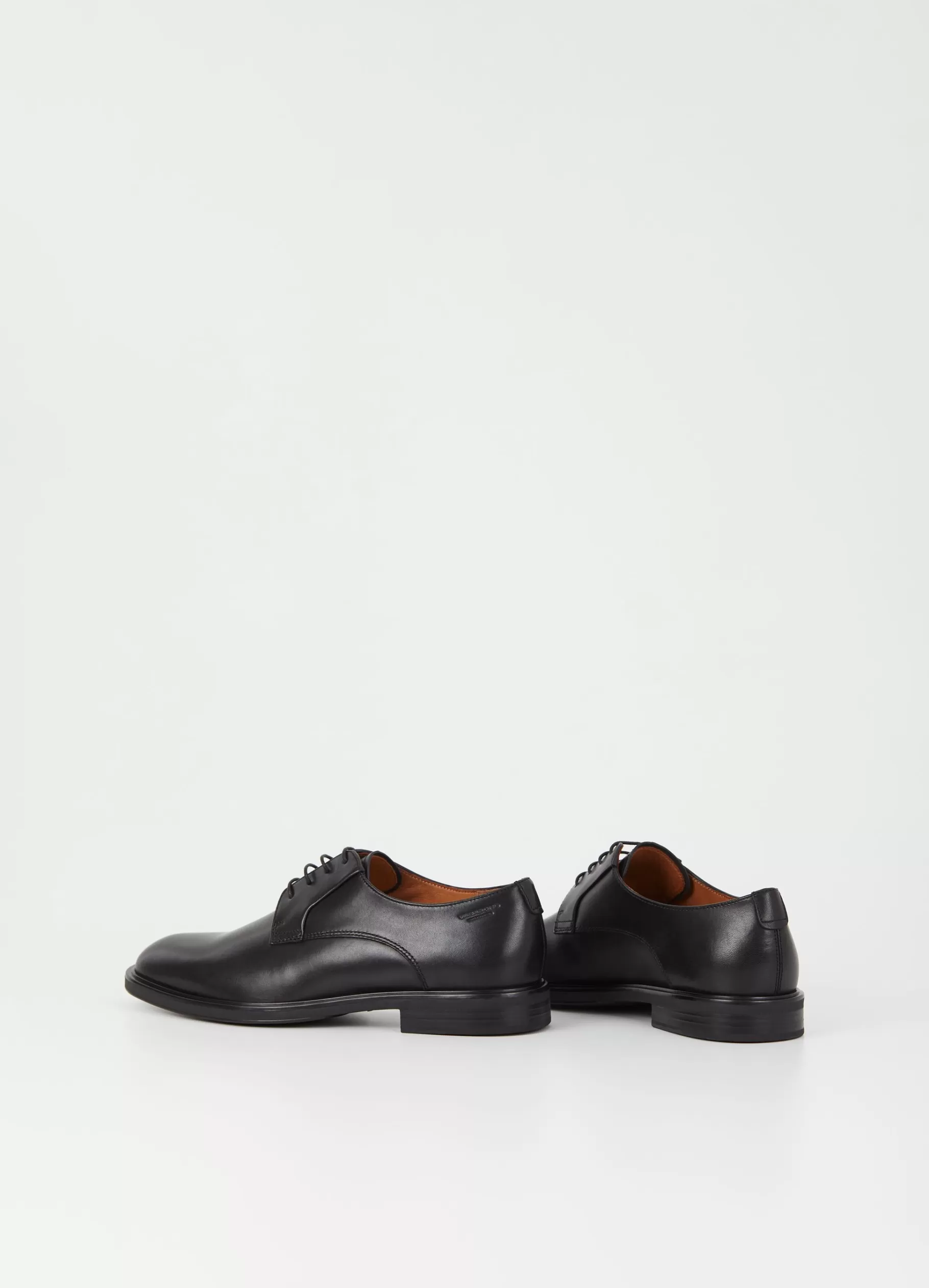 andrew_schoenen_2-3.webp Vagabond ANDREW SCHOENEN Zwartleer Outlet