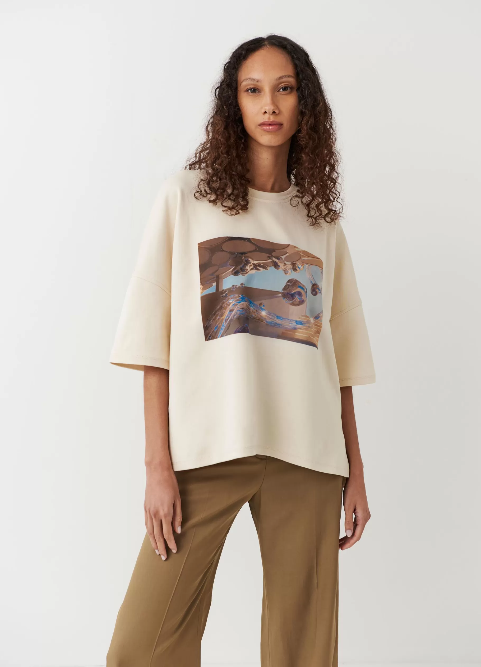 boxy_tshirt_x_micky_ho_w_2.webp Vagabond BOXY T-SHIRT X MICKY HO W GebrokenWittextiel Outlet