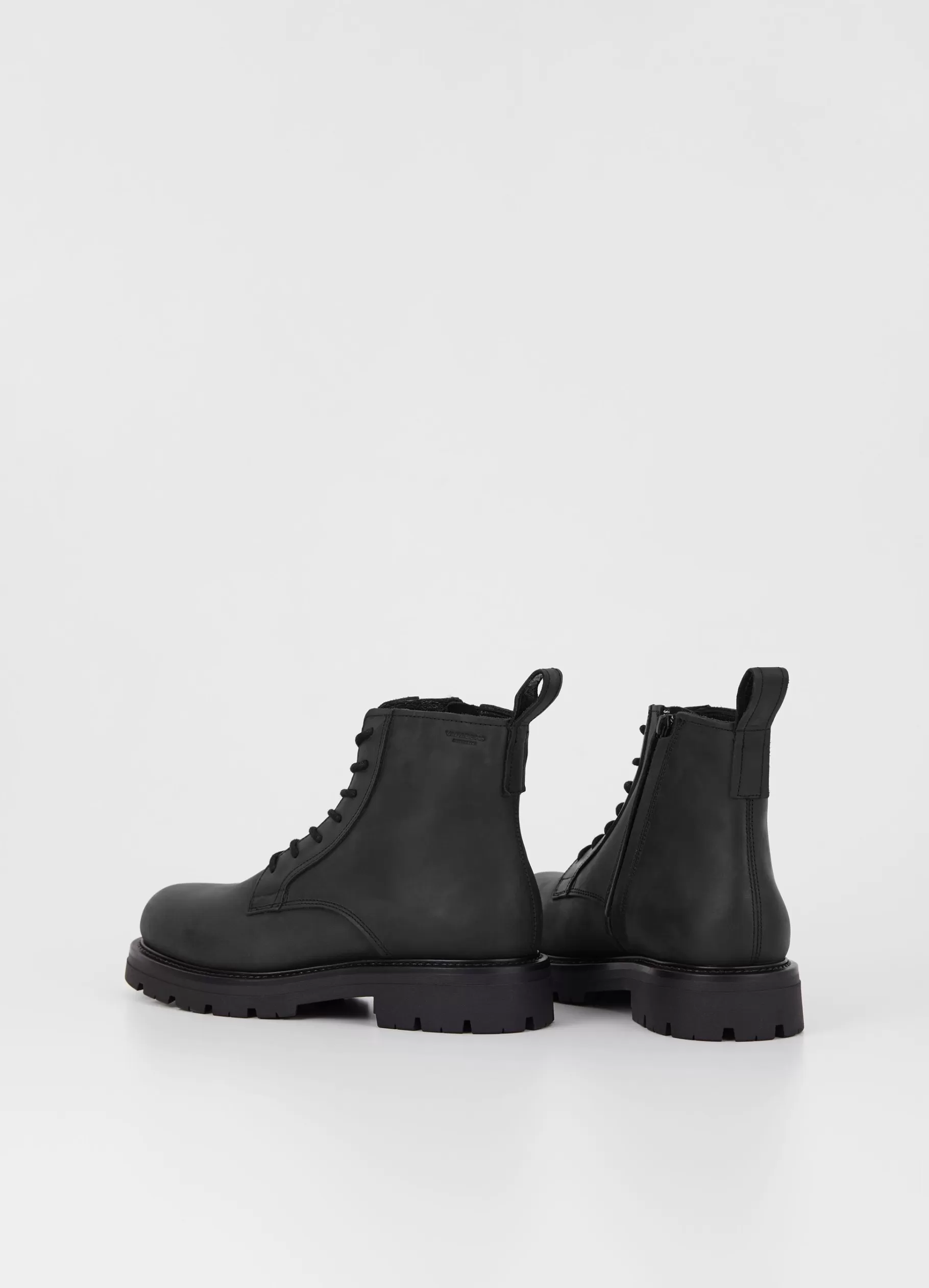 cameron_laarzen_3-2.webp Vagabond CAMERON LAARZEN Zwartgevetnubuck Outlet