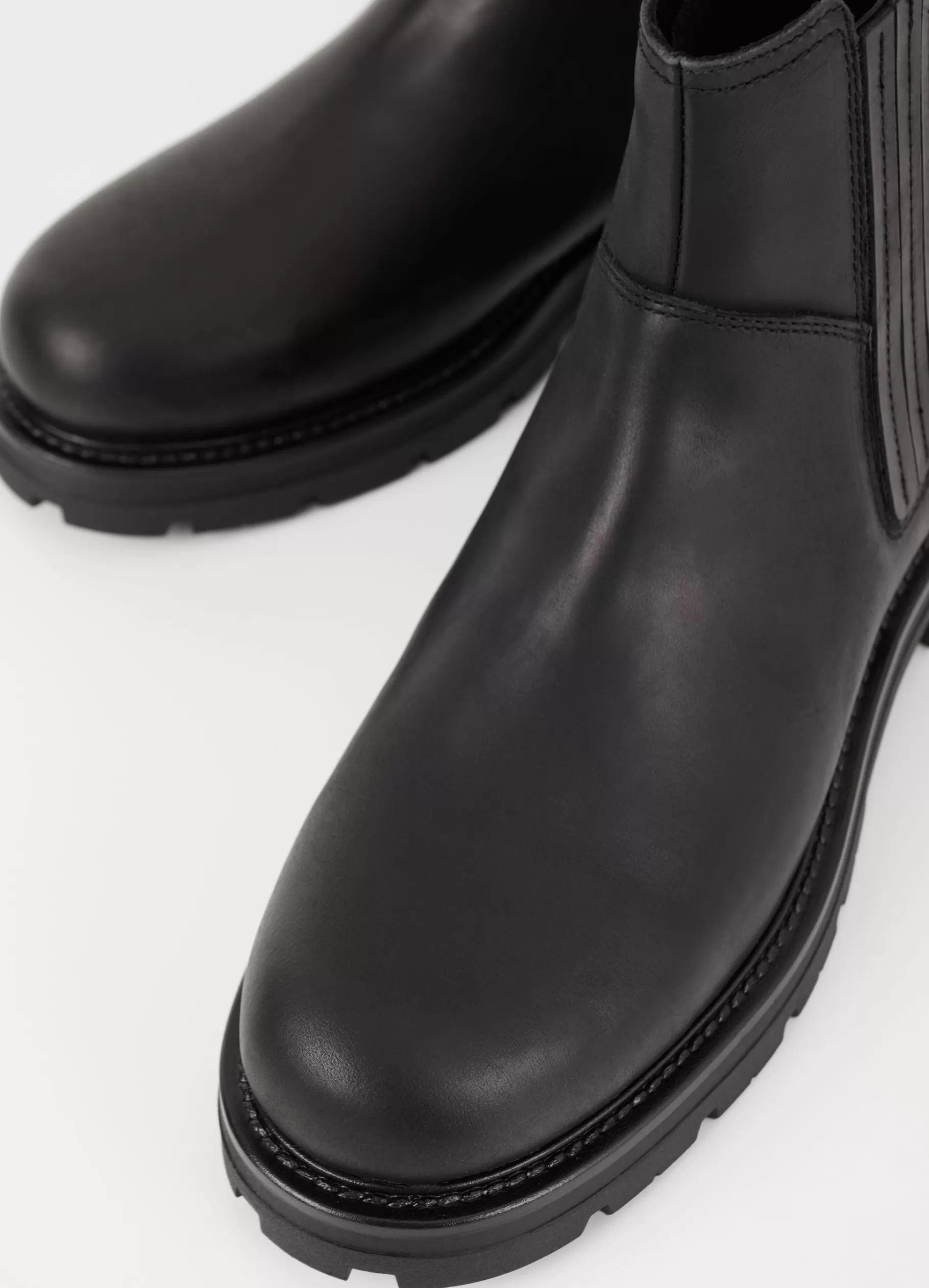 cameron_laarzen_4-4.webp Vagabond CAMERON LAARZEN Zwartgevetnubuck Sale