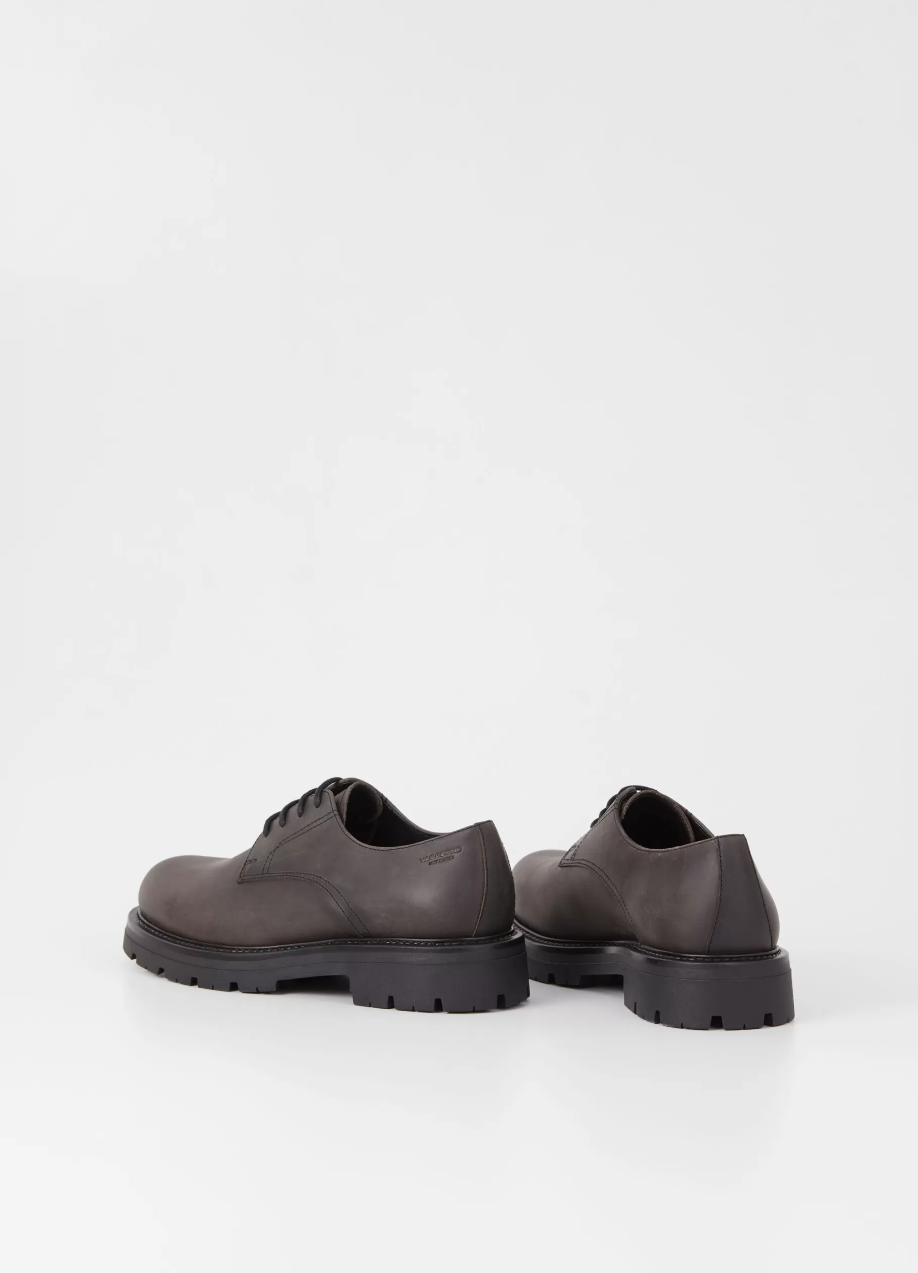 cameron_schoenen_2-1.webp Vagabond CAMERON SCHOENEN Grijsgevetnubuck Hot