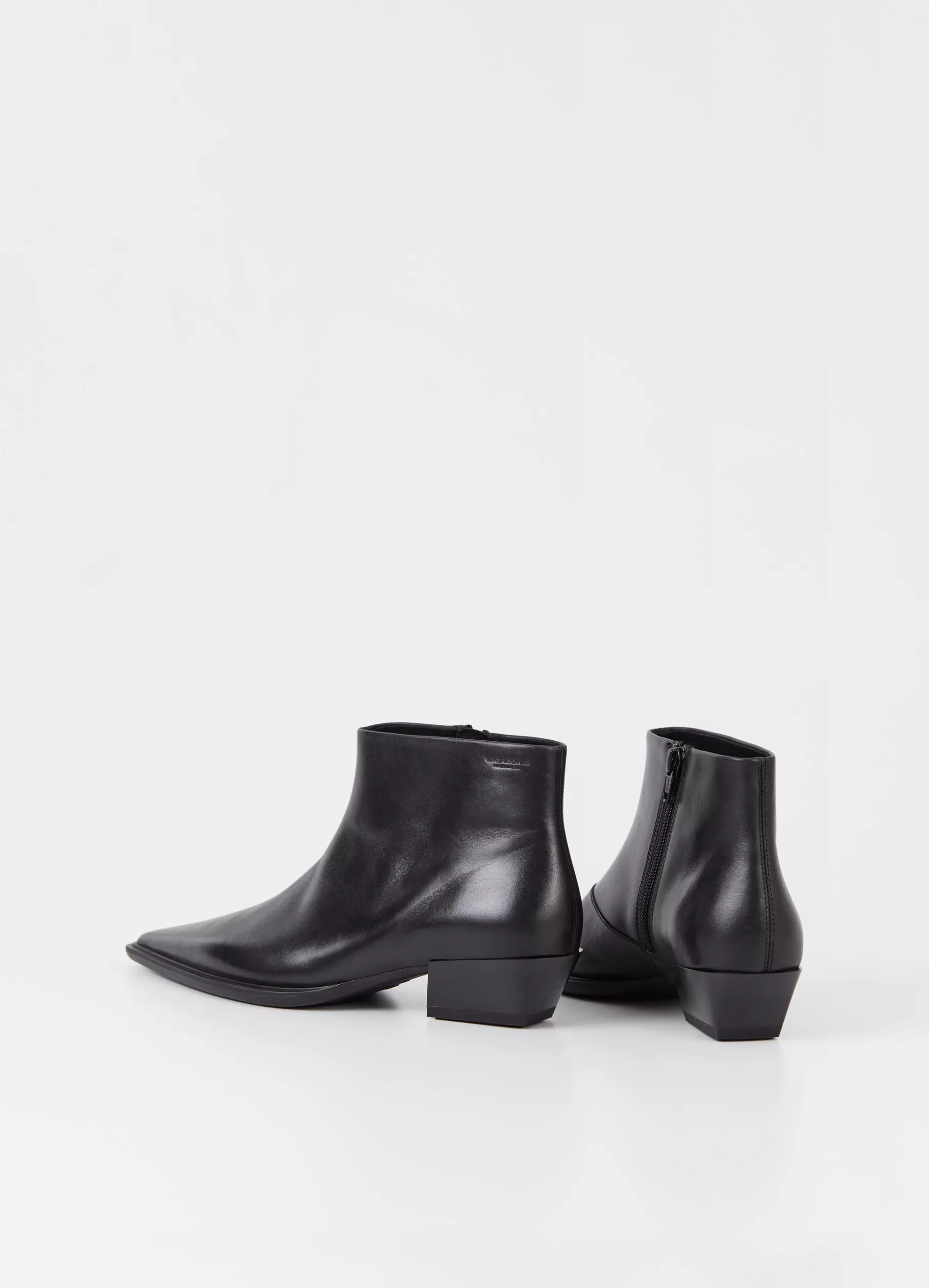 cassie_laarzen_2-1.webp Vagabond CASSIE LAARZEN Zwartleer Cheap