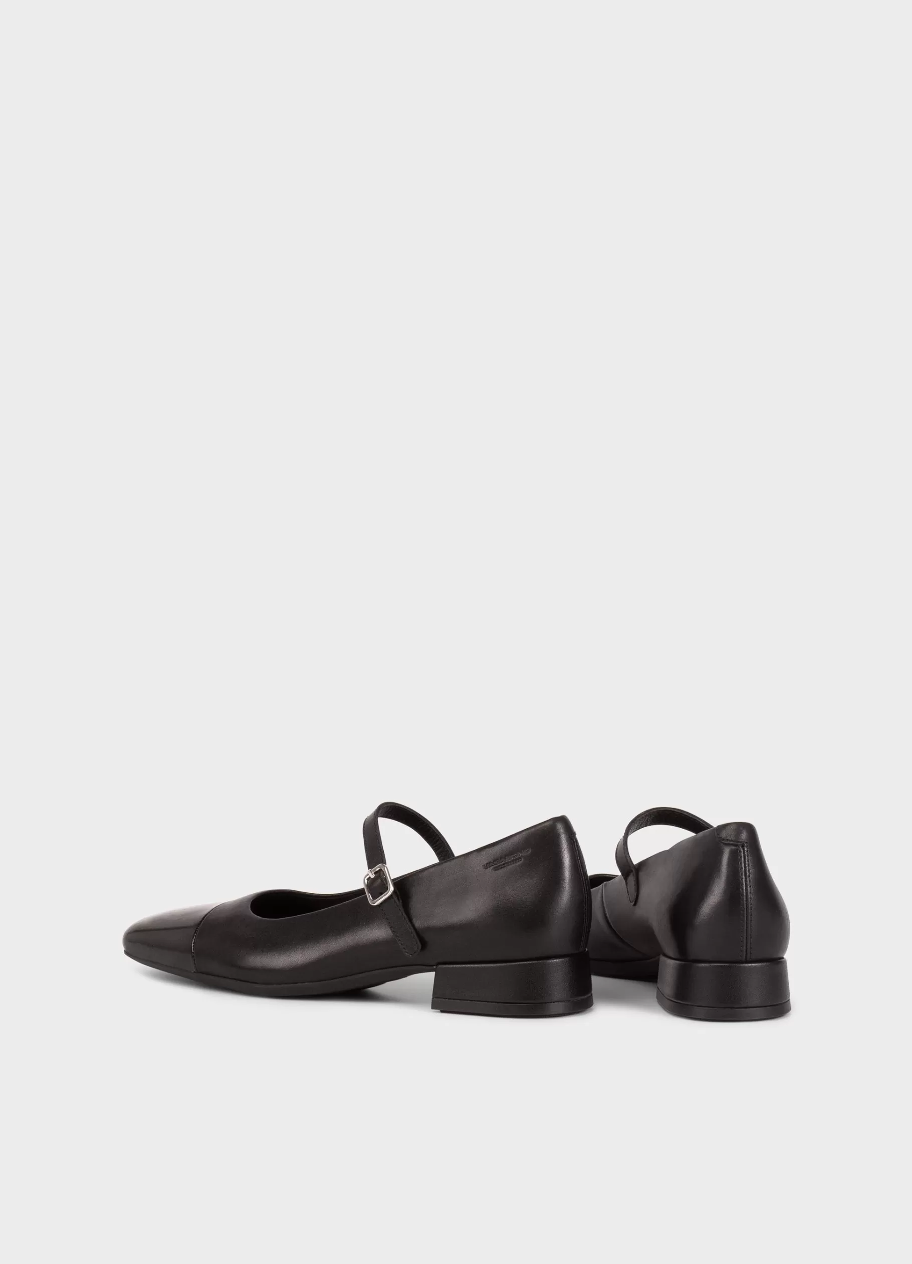 debbi_pumps_2-1.webp Vagabond DEBBI PUMPS Zwartleer/combinatie Flash Sale