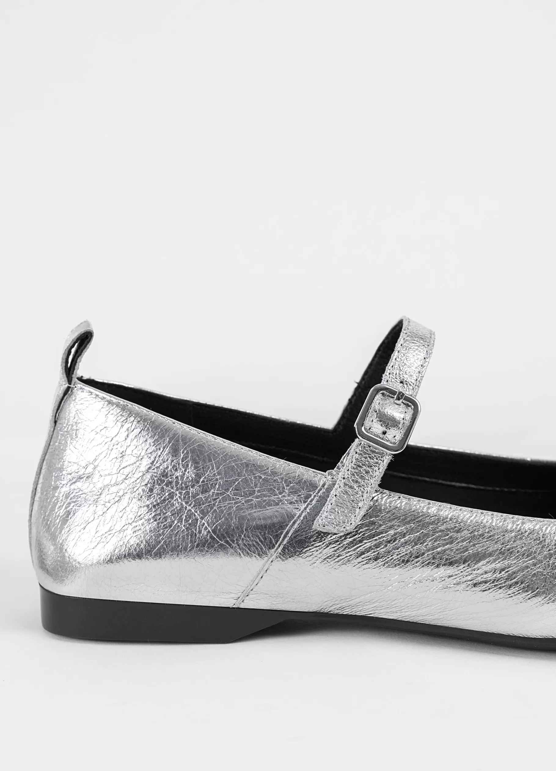 delia_schoenen_3.webp Vagabond DELIA SCHOENEN Zilvermetallicleer Flash Sale