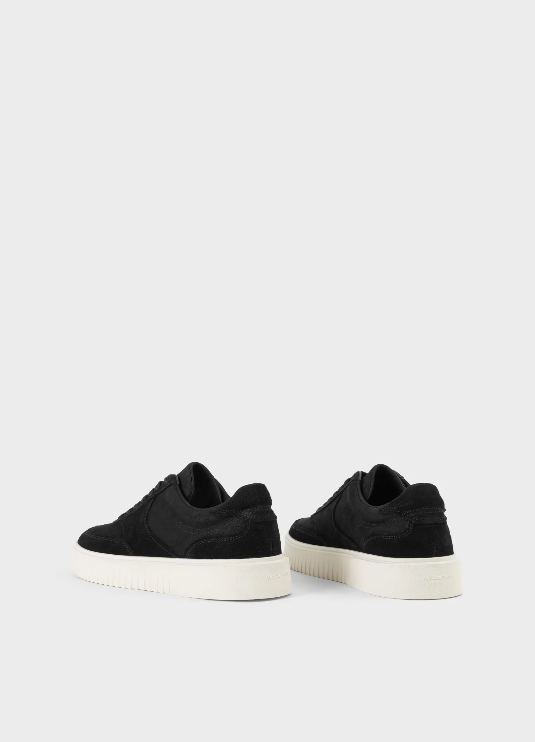 derek_sneakers_3-2.webp Vagabond DEREK SNEAKERS Zwartsuède/combinatie New