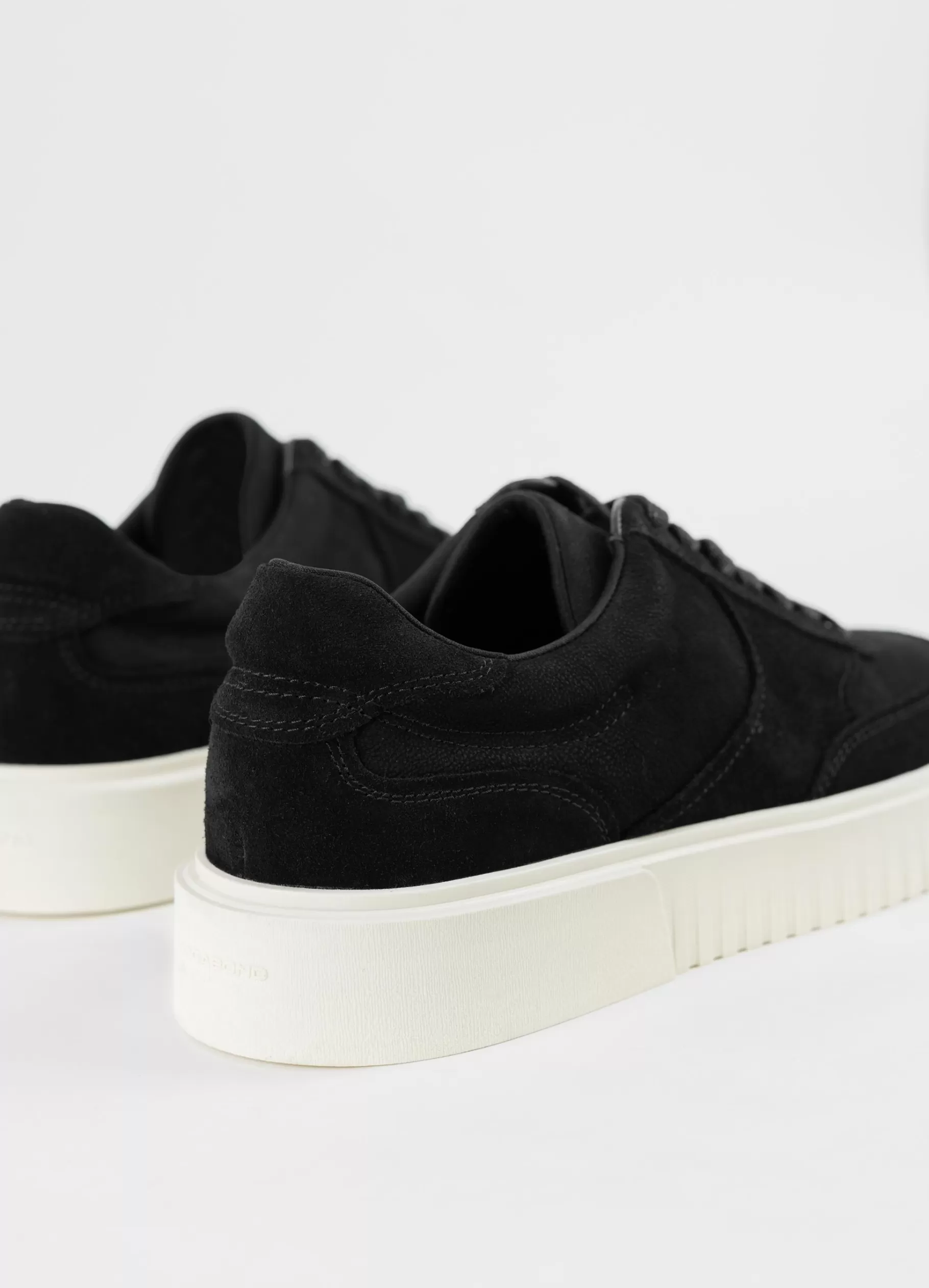 derek_sneakers_4-2.webp Vagabond DEREK SNEAKERS Zwartsuède/combinatie New