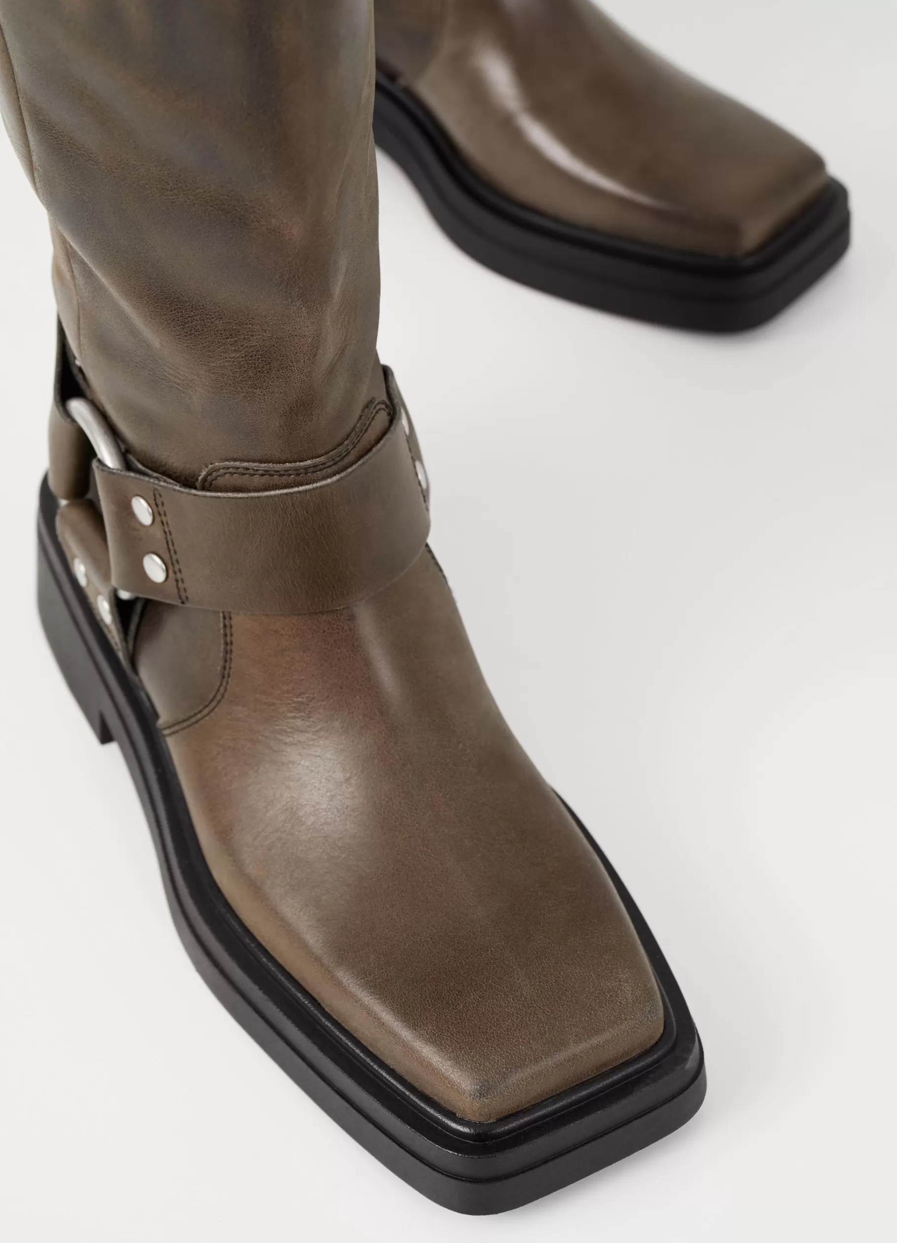 eyra_hoge_laarzen_3-3.webp Vagabond EYRA HOGE LAARZEN Bruingevetnubuck Flash Sale