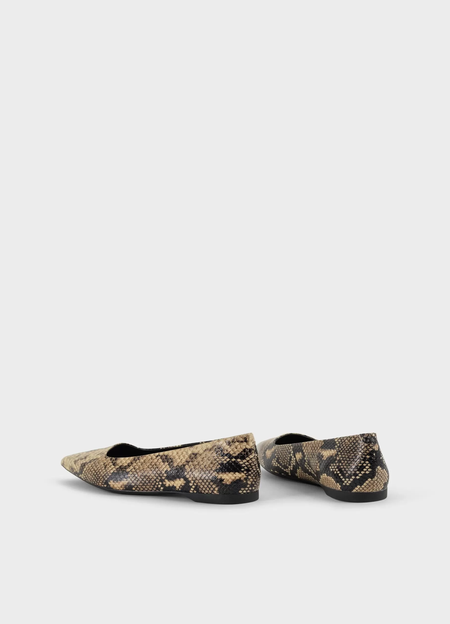 hermine_schoenen_2-9.webp Vagabond HERMINE SCHOENEN Meerkleurigreliëfleer Outlet
