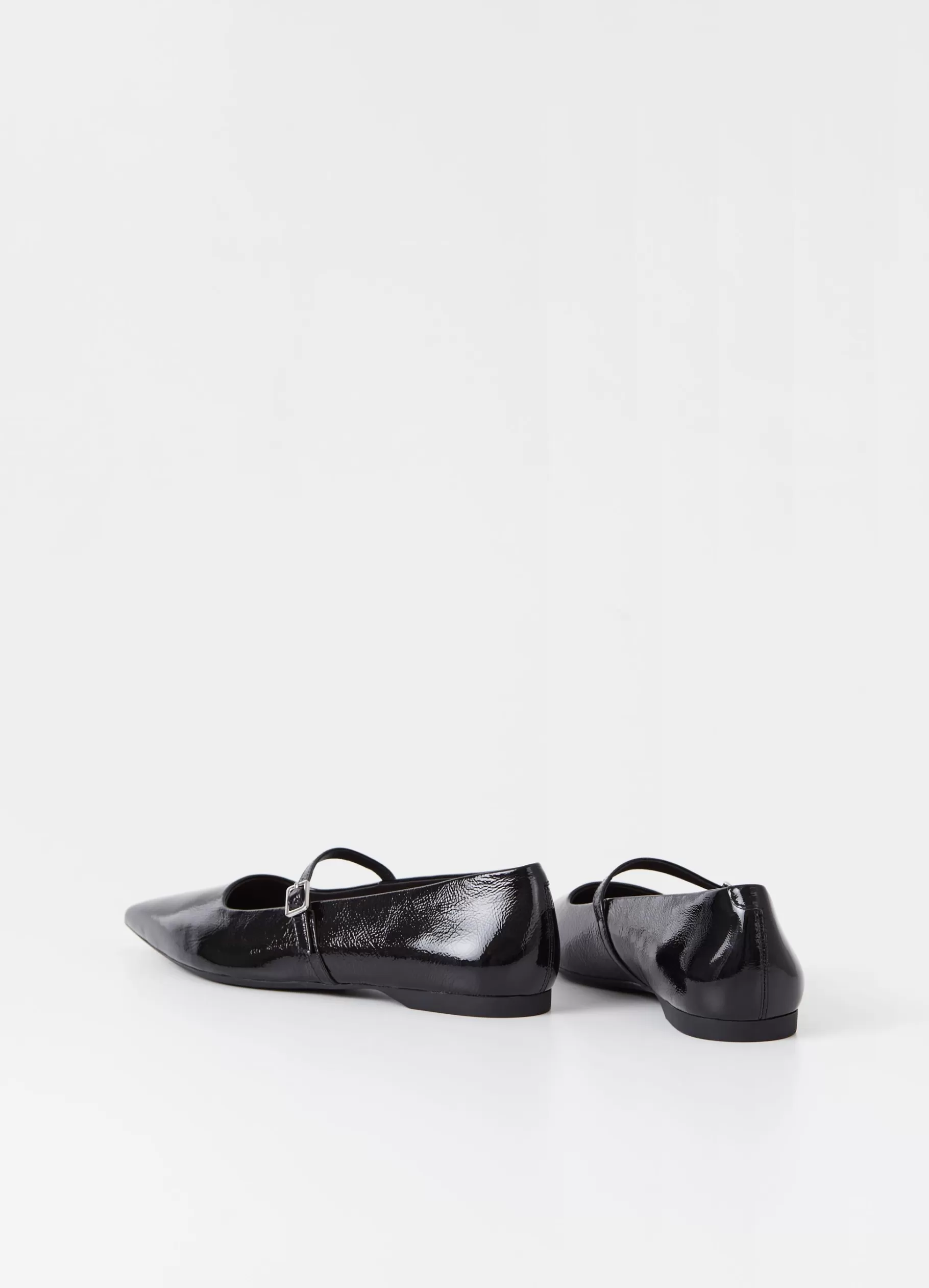 hermine_schoenen_3-3.webp Vagabond HERMINE SCHOENEN Zwartlakleer Outlet