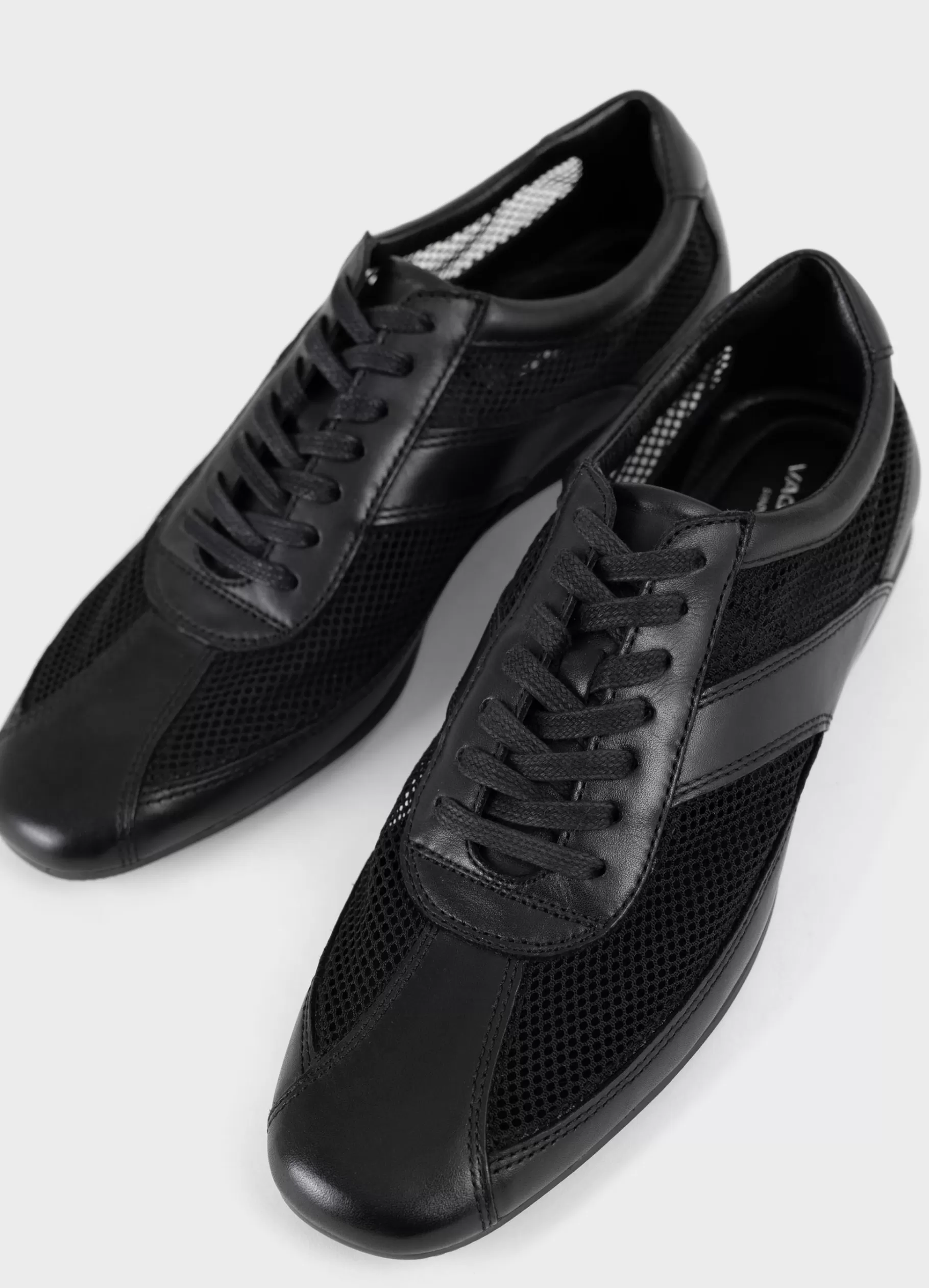 hillary_sneakers_4.webp Vagabond HILLARY SNEAKERS Zwartleer/mesh Best