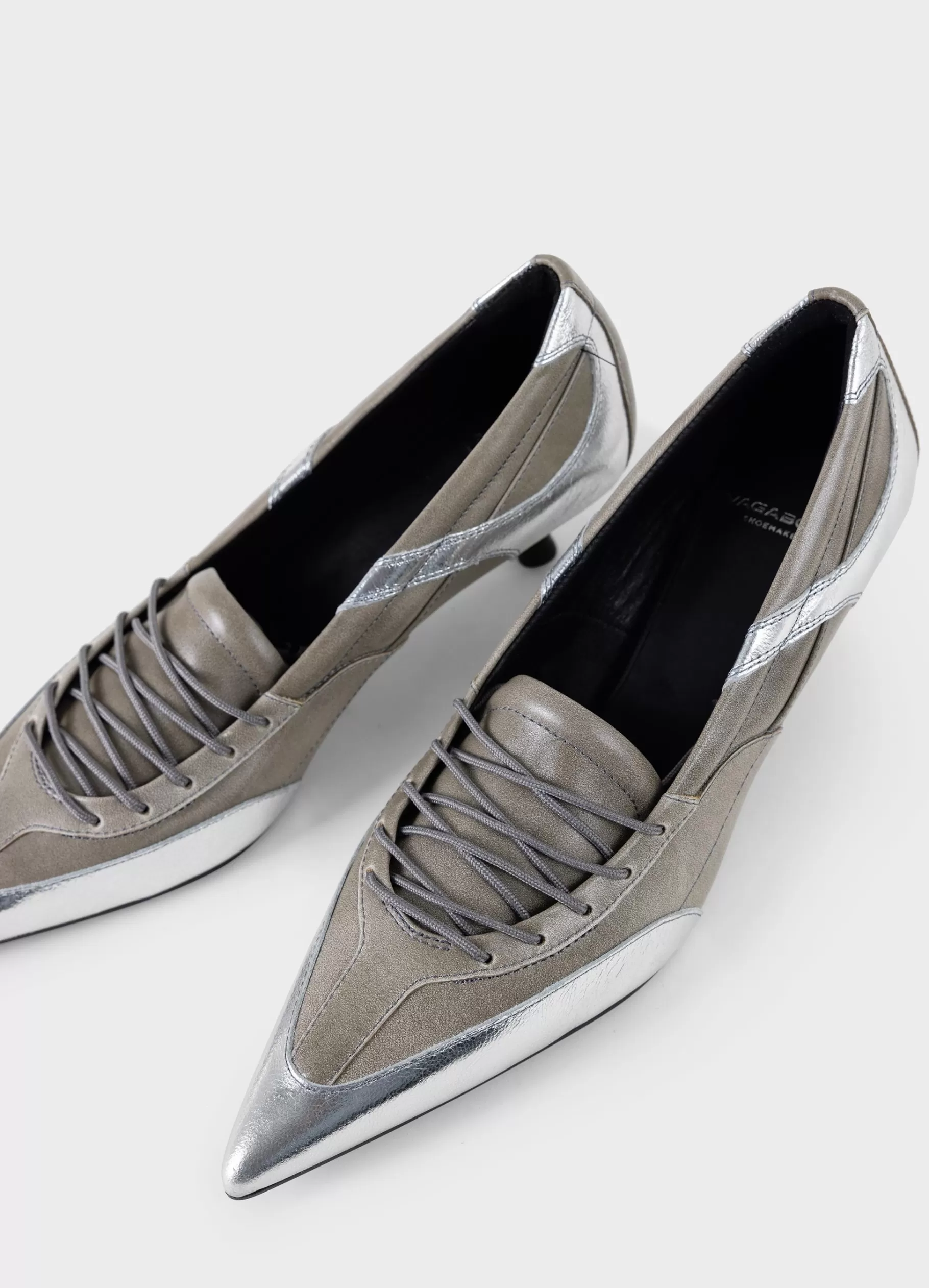 lykke_pumps_4-5.webp Vagabond LYKKE PUMPS Grijsleer/combinatie Outlet