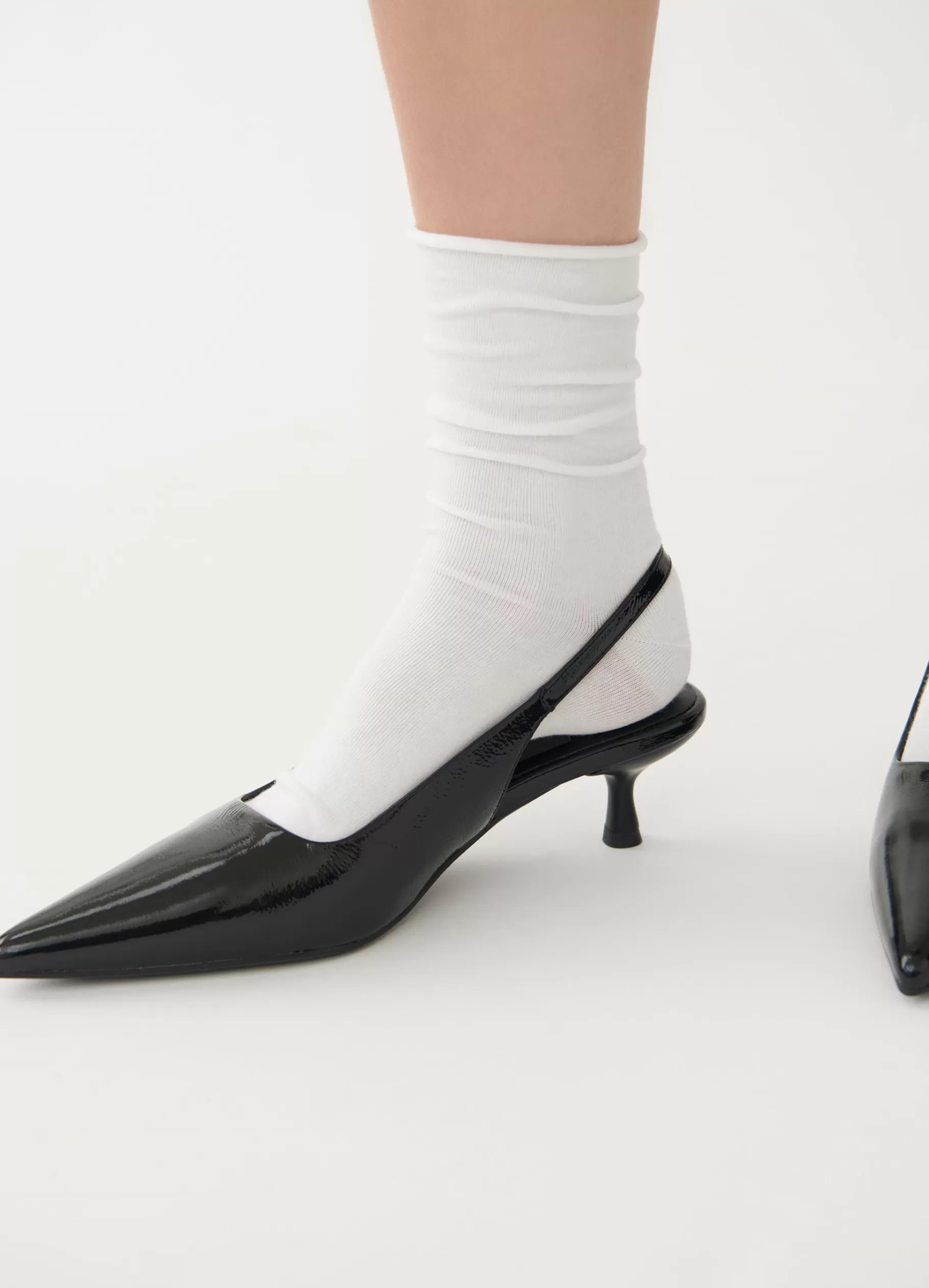 lykke_pumps_6-1.webp Vagabond LYKKE PUMPS Zwartlakleer Store