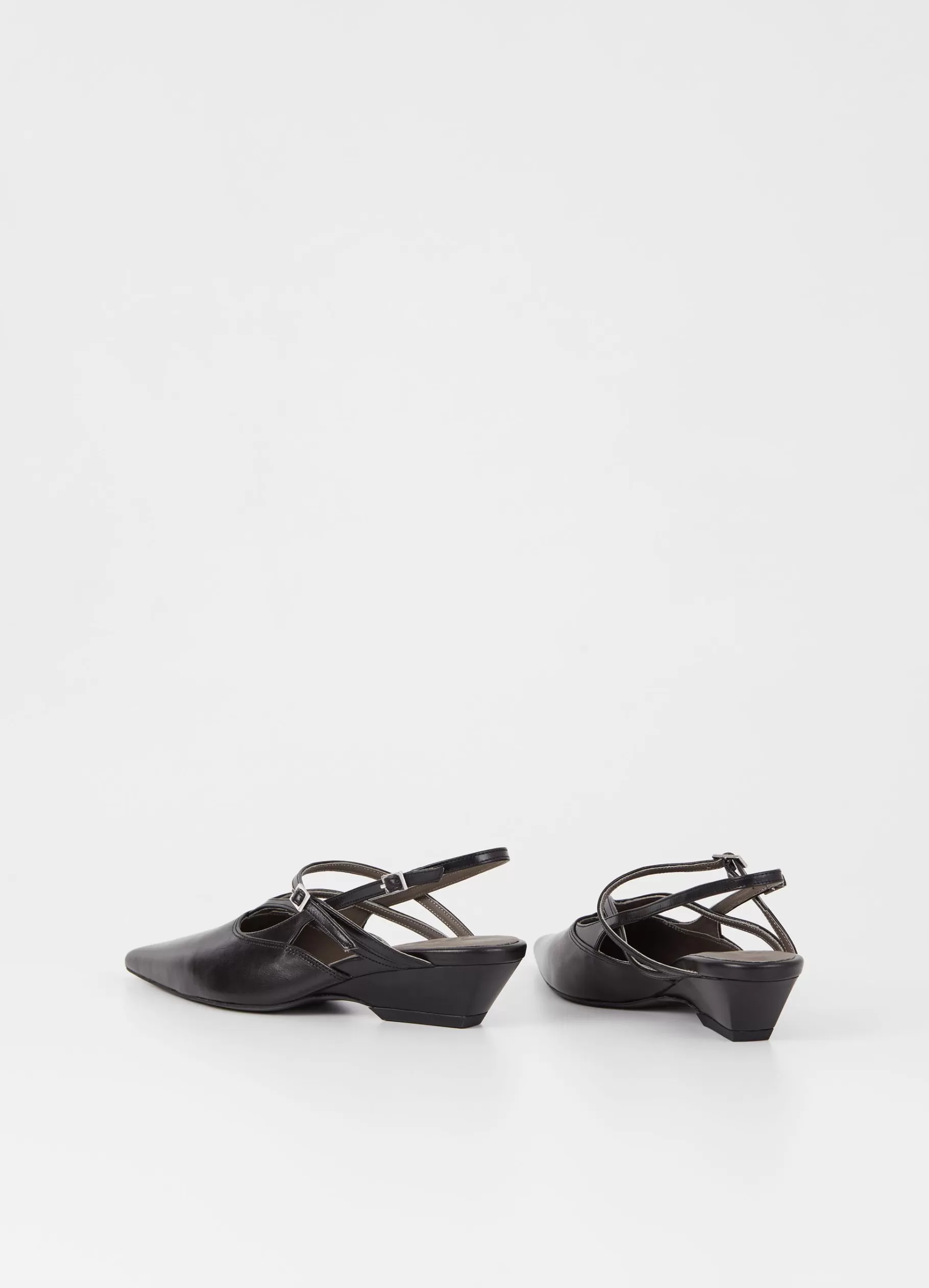 sonya_pumps_2-3.webp Vagabond SONYA PUMPS Zwartleer Cheap