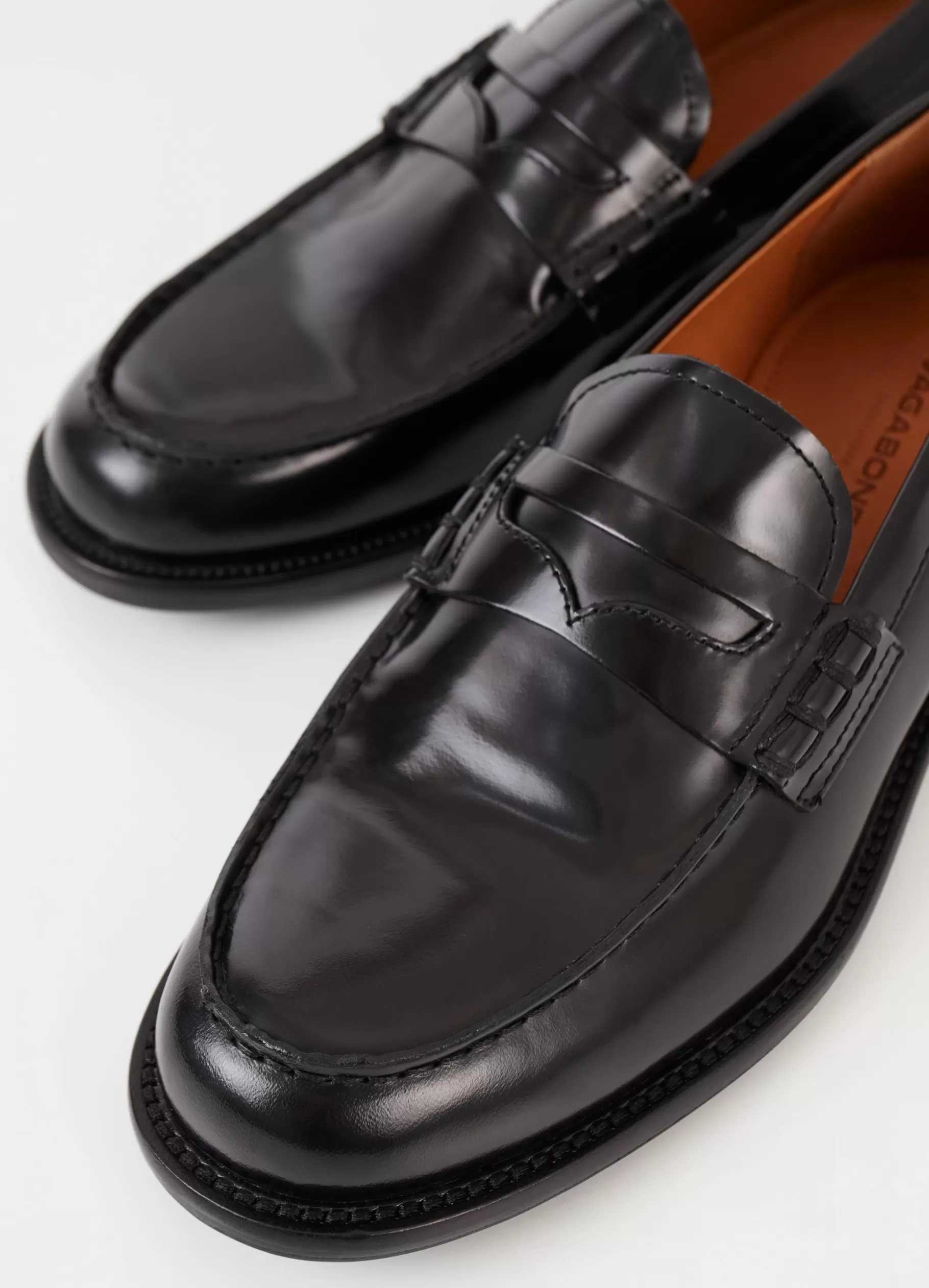 steven_loafer_4.webp Vagabond STEVEN LOAFER Zwartgepolijstleer Fashion