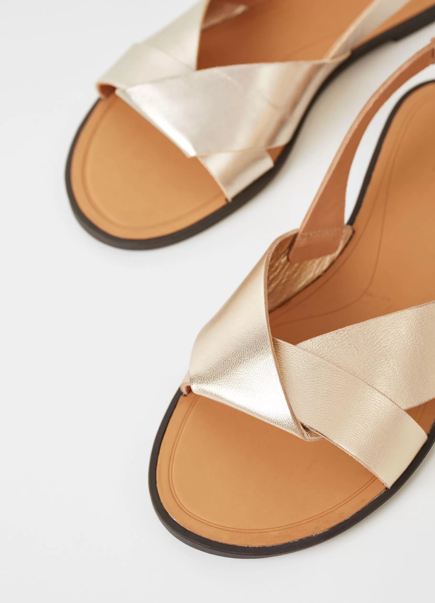 tia__sandalen_4-9.webp Vagabond TIA 2.0 SANDALEN Goudmetallicleer Cheap