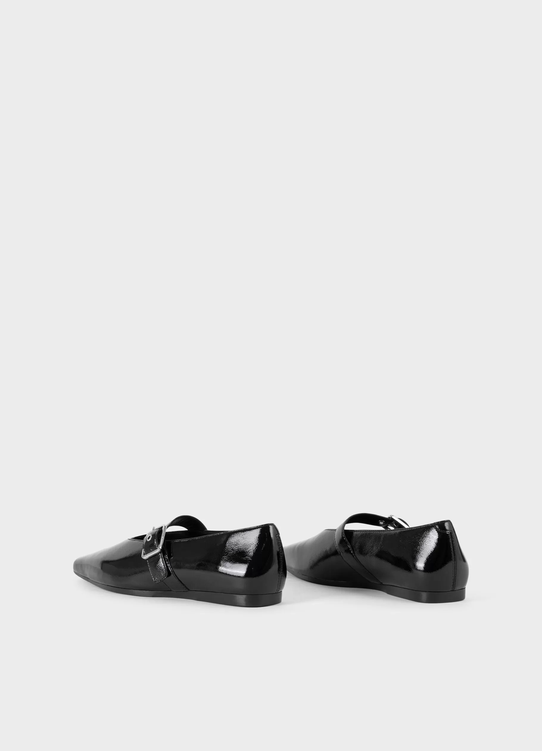 wioletta_schoenen_3.webp Vagabond WIOLETTA SCHOENEN Zwartlakleer New